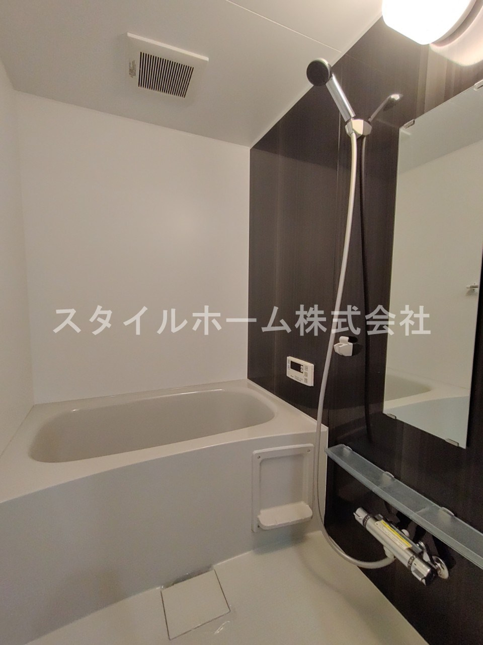 ゆほびかの浴室|別部屋写真です。