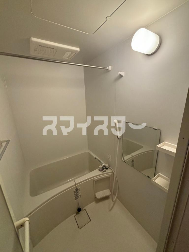 立川市富士見町２丁目のアパートの浴室