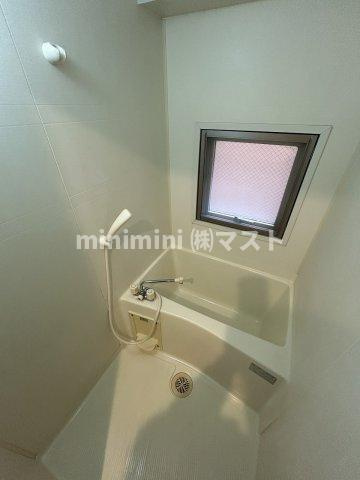 キャピトル靭本町の浴室