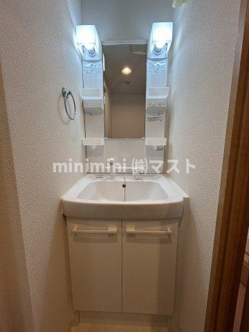 キャピトル靭本町の洗面所