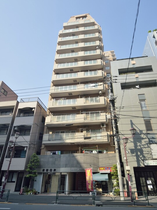 藤和シティホームズ根津の外観|藤和シティホームズ根津５階部分のお部屋は通常仲介手数料３３６万２７００円→０円！さらにキャッシュバック２７万円にて即日現地案内可能です！