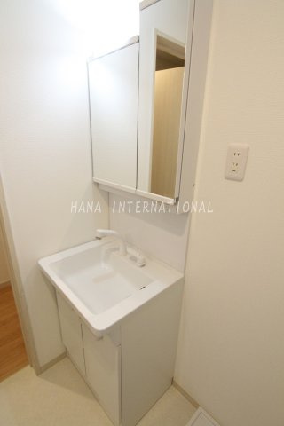 Ambition関原の独立洗面台
