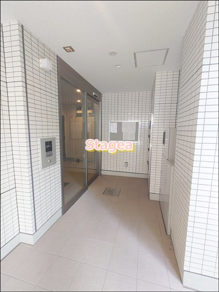 milletのエントランス