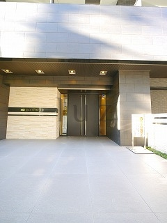 ガーラヴィスタ川崎のエントランス