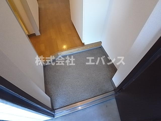 【玄関】 | シャトール末広 | 玄関です