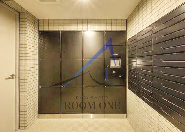 ガーラ・ヒルズ千歳烏山のその他共用部分|集合ポスト、宅配ボックスです。