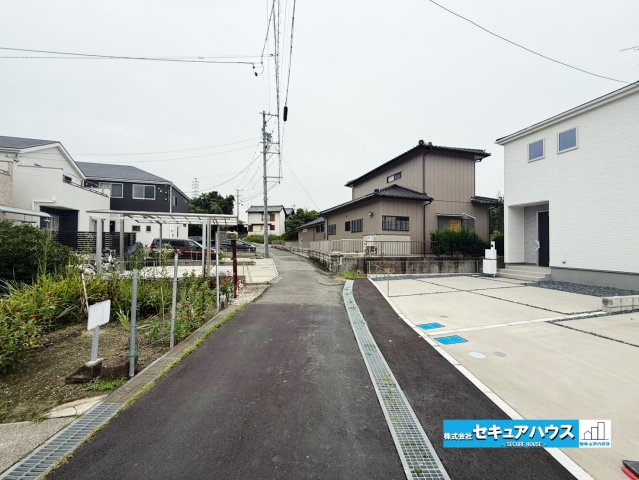 【本日ご案内可能】知多市新舞子字神田　全6棟の前面道路含む現地写真|事前予約にて現地ご見学いただけます！お気軽にお問い合わせください♪
■株式会社　セキュアハウス■
住宅ローンに強く、知識、経験豊富なスタッフ在籍
お客様に寄り添い、ご成約後もサポート致します。