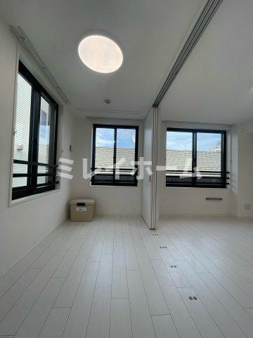 COCOCUBE大森西 東邦医大通りの居間・リビング