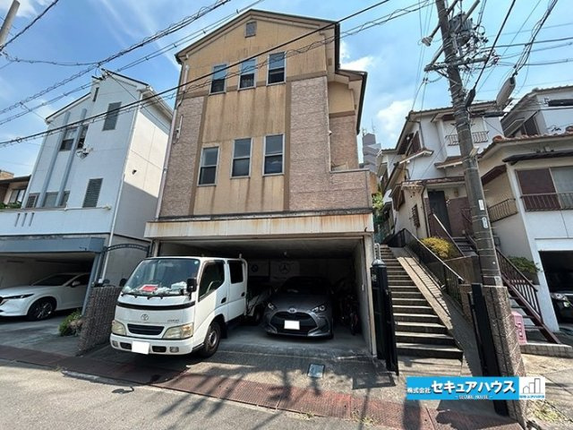 【中古戸建】東海市名和町欠下の前面道路含む現地写真|事前予約にて現地ご見学いただけます！お気軽にお問い合わせください♪
■株式会社　セキュアハウス■
住宅ローンに強く、知識、経験豊富なスタッフ在籍
お客様に寄り添い、ご成約後もサポート致します