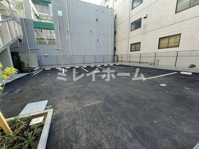 オープンブルーム品川南大井の駐車場