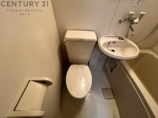 浴室内にトイレがあります♪