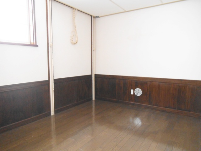 エバーリビングイン赤羽北の寝室|オシャレな色合いのお部屋になっています♪