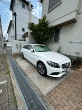 あやめハイツ東奈良の駐車場