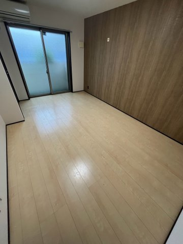 フジパレス仁川Ⅱ番館の居間・リビング