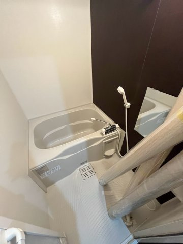フジパレス仁川Ⅱ番館の浴室