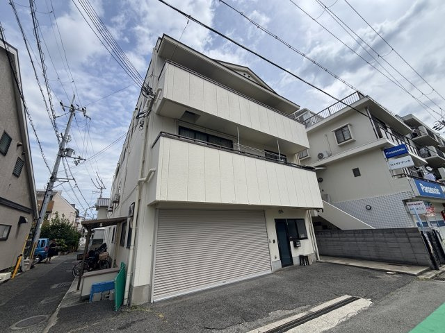 マンションカミシマの外観