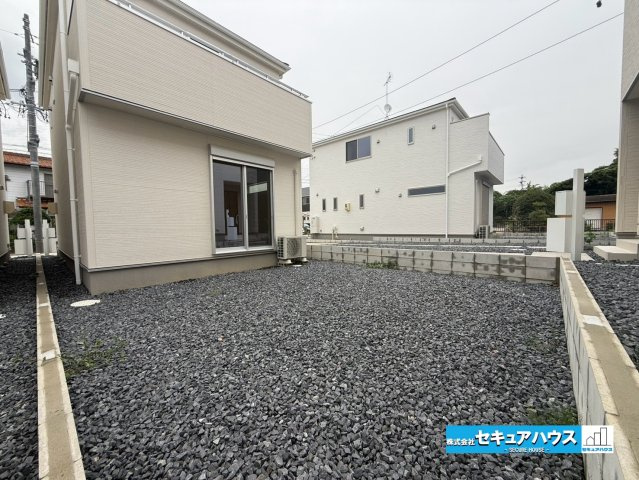 【本日ご案内可能】知多市新舞子字神田　全6棟の庭|【庭】
◆ゆとりのある庭スペースは、ガーデニングや家庭菜園、お子様の遊び場など、家族のライフスタイルに合わせてさまざまな用途で活用できます。