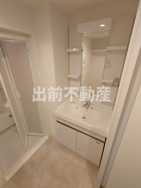 Aglaia 千石 Deuxの洗面所