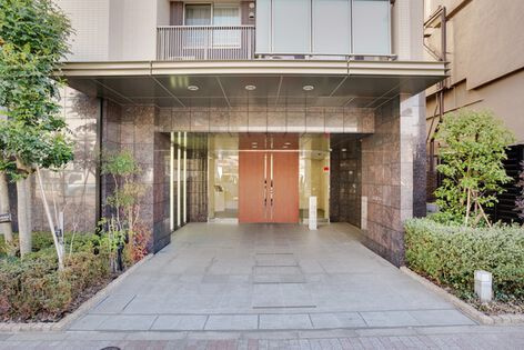 クリオ西小山のエントランス|クリオ西小山：「西小山」駅徒歩１分！
