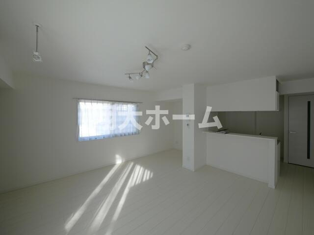 ＴＨＥ　ＣＬＡＳＳ　Ｌｕｘｕｒｙ　ｒｅｓｉｄｅｎｃｅの居間・リビング