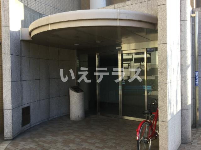 エスペラール神戸のエントランス
