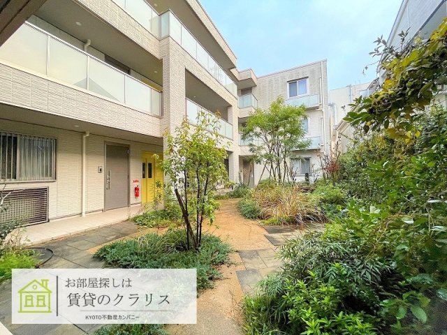 ハープアベニュー長岡京の外観