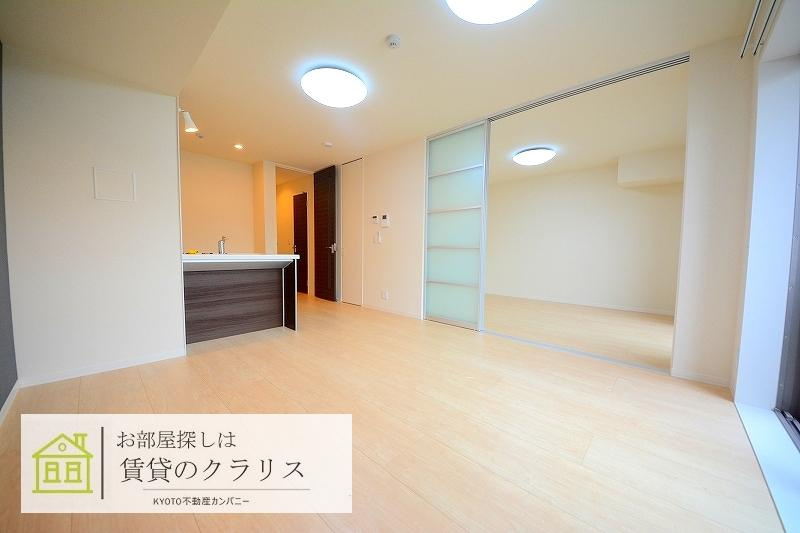 ハープアベニュー長岡京の居間・リビング