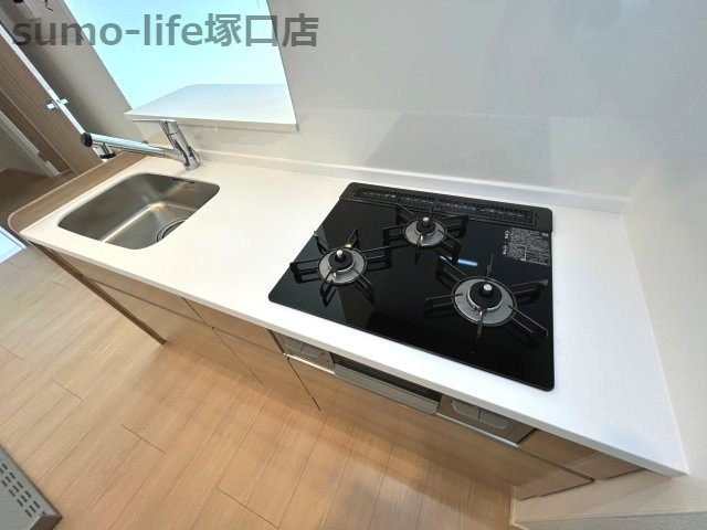 尼崎市下坂部２丁目の賃貸マンションのキッチン