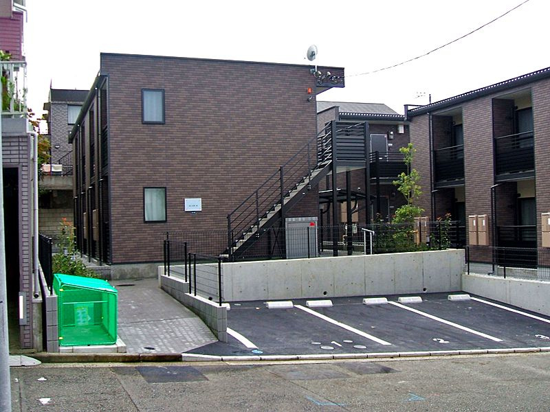 レオネクストエムズ早渕Ⅲ