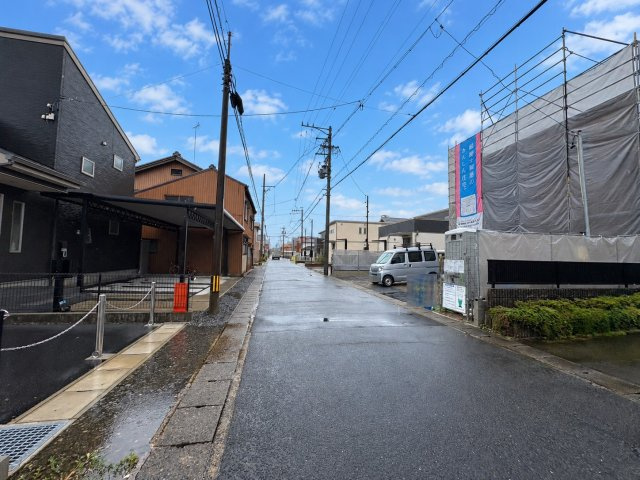 クワイエ　岐阜市六条片田第１　全２区画分譲の前面道路含む現地写真|「現地（2026年9月29日）撮影」　
■前面道路　
■ヤマダ不動産　株式会社リライフ