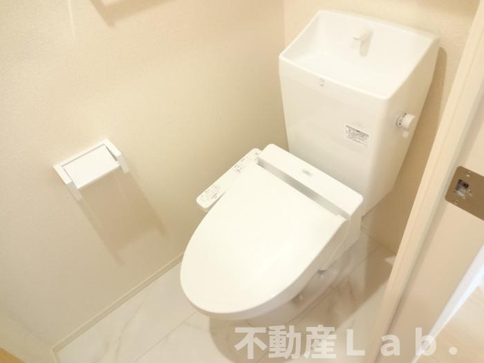 ハピネス江越のトイレ