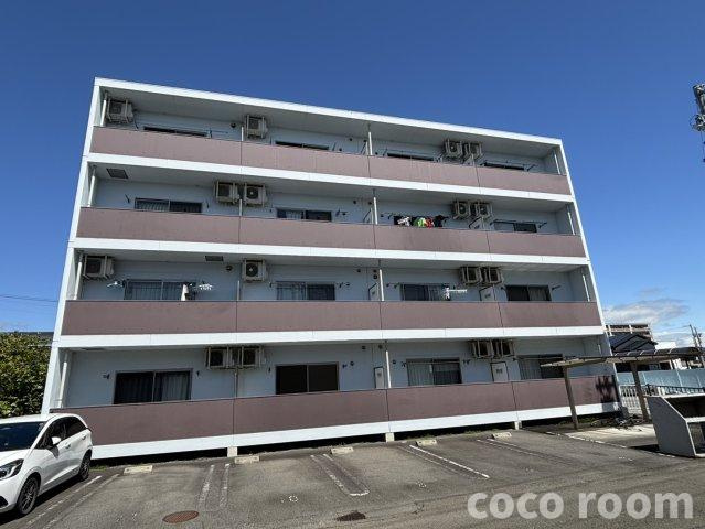 サルバス五ケ堀之内の外観