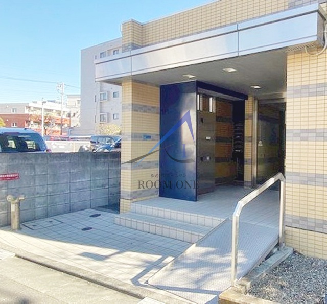 エマーレ新川崎のエントランス|エントランスです。