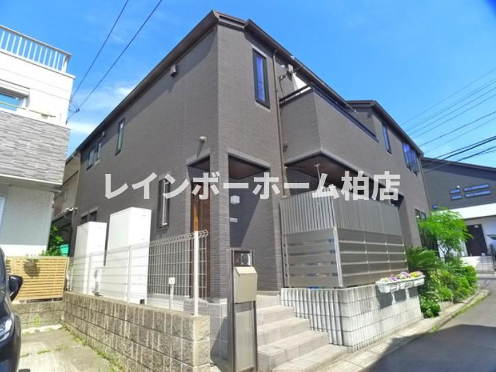 担当エリアのルームアドバイザーが直接対応の外観
