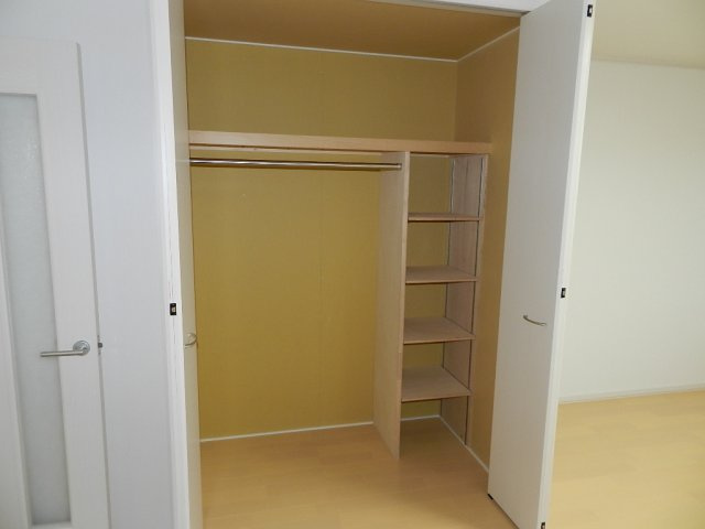 ブリリアンス１の収納