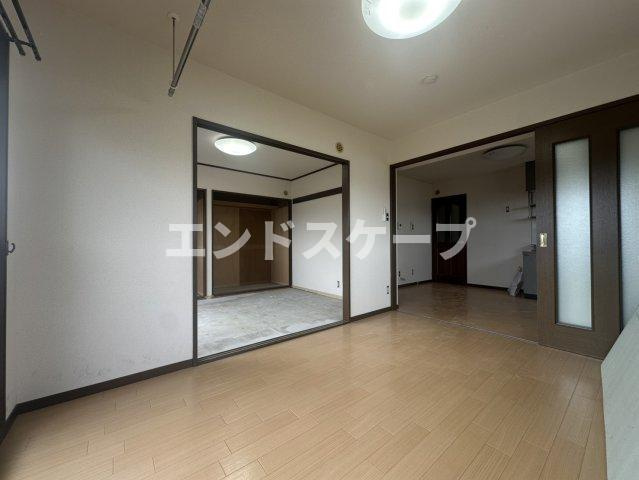 タカハシマンションⅡの洋室