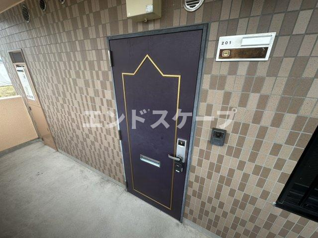 タカハシマンションⅡの玄関|高崎、前橋、伊勢崎エリアのお部屋探しはエンドスケープまで！お客様の理想お聞かせ下さい♪