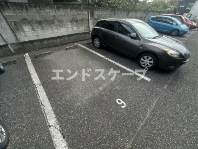 タカハシマンションⅡの駐車場|高崎、前橋、伊勢崎エリアのお部屋探しはエンドスケープまで！お客様の理想お聞かせ下さい♪