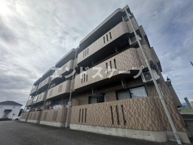 タカハシマンションⅡの外観|高崎、前橋、伊勢崎エリアのお部屋探しはエンドスケープまで！お客様の理想お聞かせ下さい♪