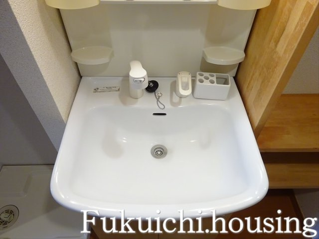 エテルノ経堂の洗面所
