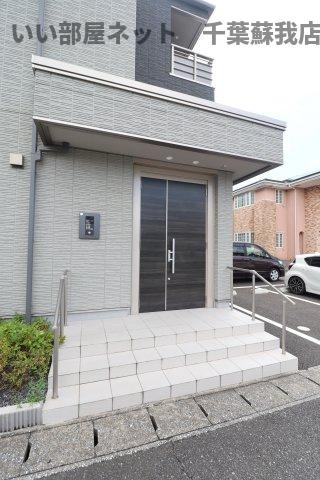 NレジデンスⅡのエントランス|エントランスです