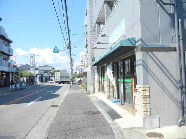abcビルの駐車場
