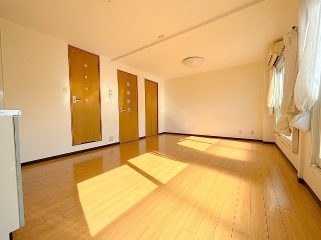 ミスターK上新庄の居間・リビング