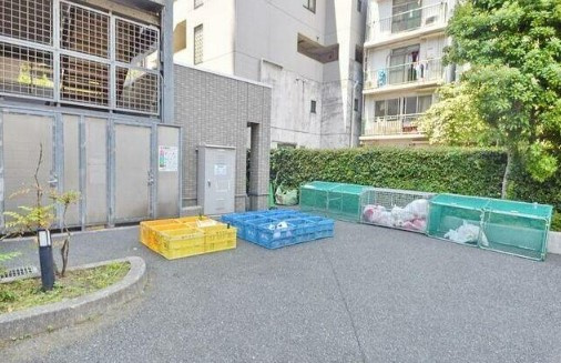 【その他】 | ハイエスト荻窪 | 敷地内ゴミ置き場完備！