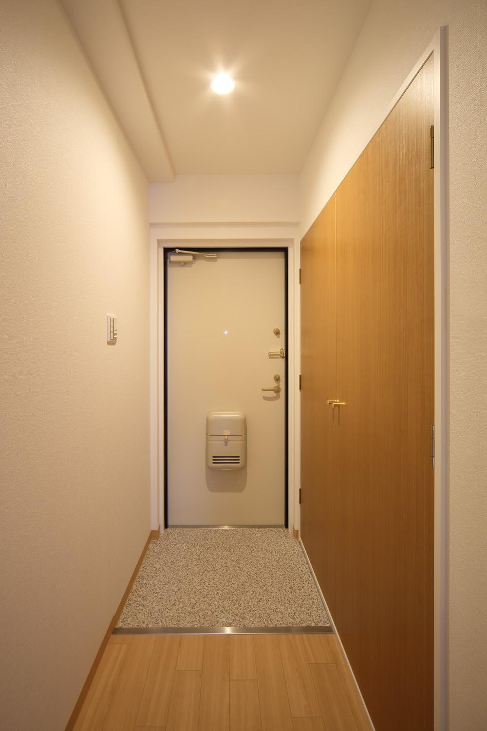 キャッスルコート博労町の玄関