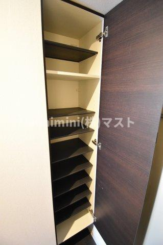 ヴィハーラ北天満の収納