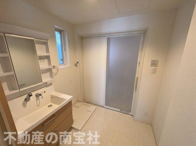 【脱衣所】 | 脱衣所（CG加工により家具を消去しております）