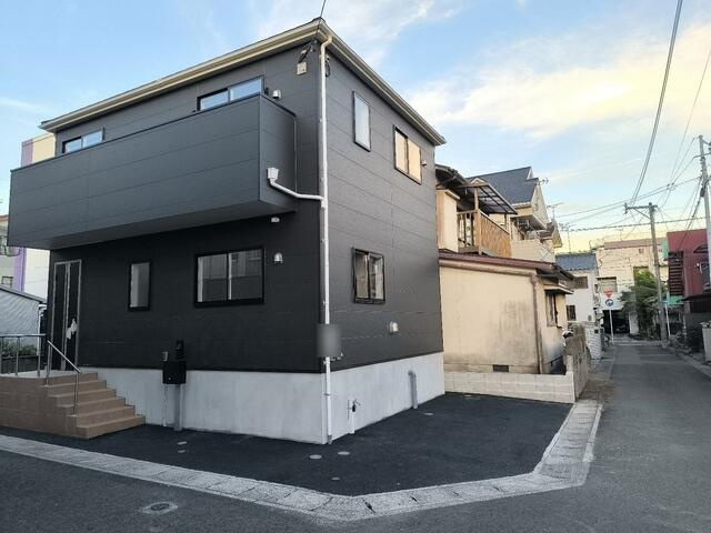 【前面道路含む現地写真】