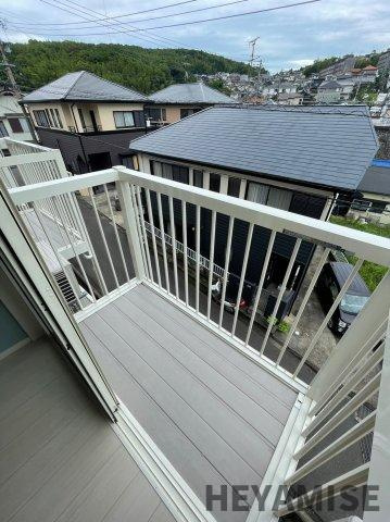 アヴニールBのバルコニー