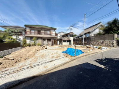【外観】 | 石津町１丁　新築一戸建 | 馬場記念病院まで徒歩１３分ですので、突然の怪我や体調不良の時にも安心ですね！